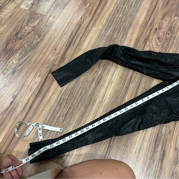 Commando Faux Leather Leggings in Black - Picture 8 of 9